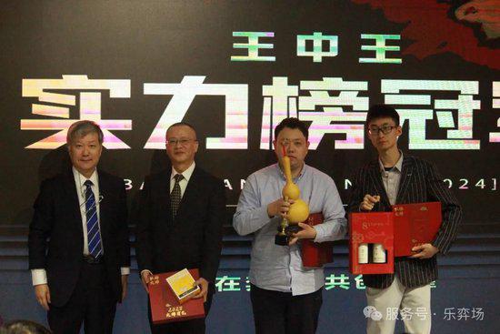 王中王一肖石，传奇人物与时代印记，王中王一肖石，传奇人物的时代印记
