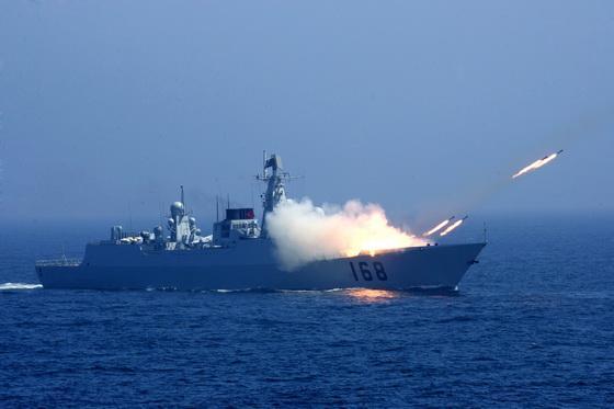 中国海军舰队进入美国专属经济区，新的海洋秩序下的合作与挑战，中国海军舰队进入美国专属经济区，新海洋秩序下的合作与挑战展望
