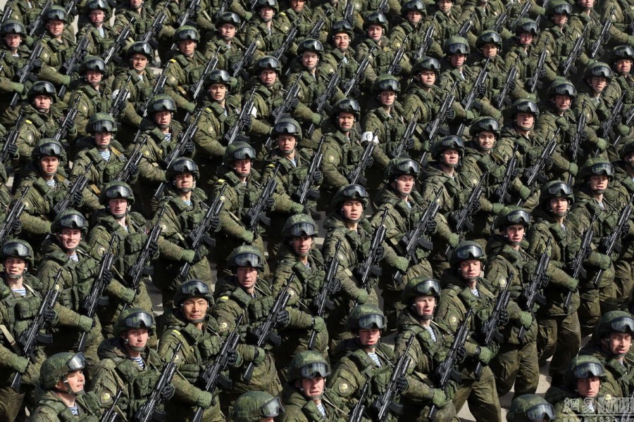 盛大阅兵彩排，回顾与展望——以阅兵彩排中的细节与亮点为视角，盛大阅兵彩排细节与亮点回顾及展望