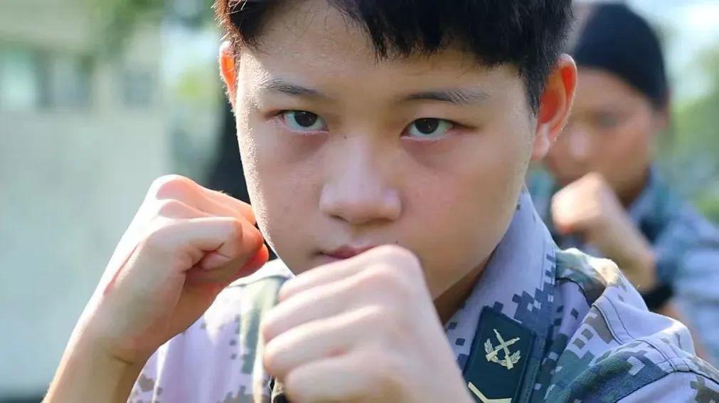 东莞女兵征兵要求，新时代下的征兵标准与女性力量的崛起，东莞女兵征兵要求，新时代标准见证女性力量的崛起