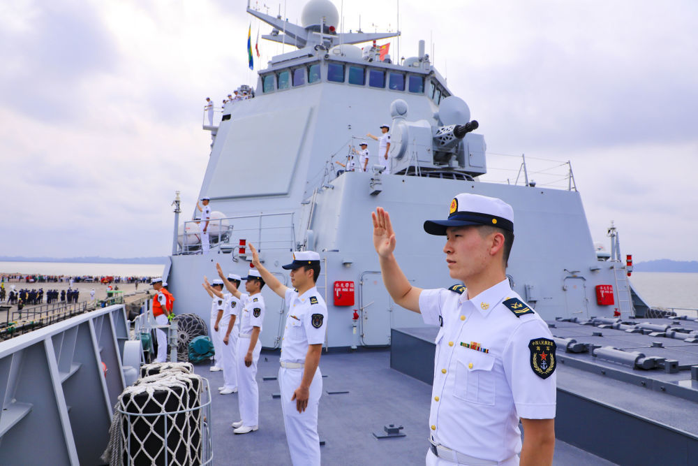 中国强大的海军编队，新时代的海洋守护者，中国海军编队，新时代的海洋守护者力量