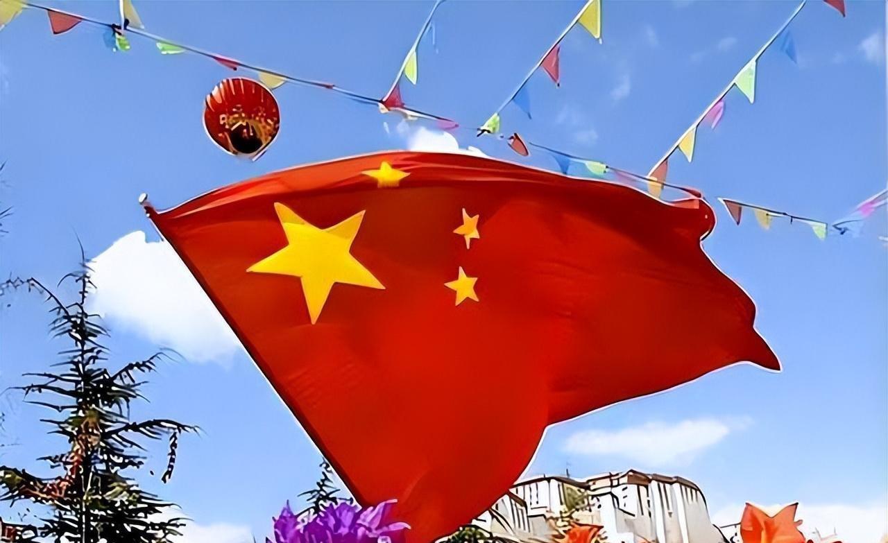今日刚刚发生的军事新闻十条（全球军事动态概览），全球军事新闻速递，今日军事动态概览（十条最新消息）