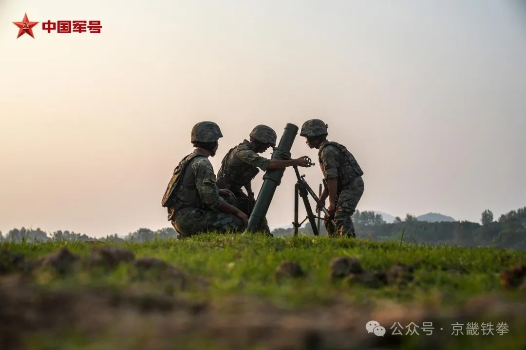 关于82毫米迫击炮班的人员配置分析，82毫米迫击炮班人员配置深度解析