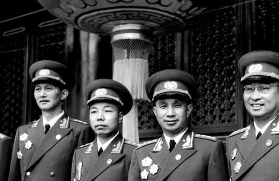 中国现役上将的数量揭秘，中国现役上将数量揭秘，神秘数字背后的故事