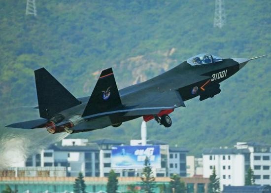 歼-31，中国航空工业的骄傲与未来选择，歼-31，中国航空工业的明日之星与未来选择