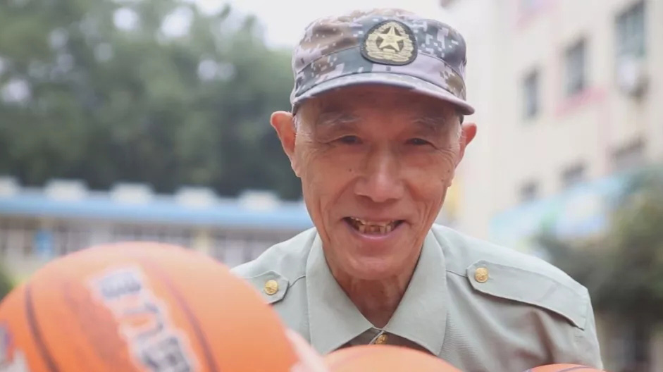 李富华少将，一位英勇无畏的军人传奇，李富华少将，英勇无畏的军人传奇人生