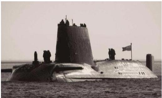基洛级877型潜艇，深海静默的守护者，基洛级877型潜艇，深海静默的守护者传奇