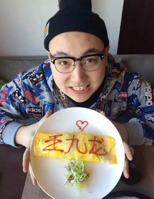 九龙王中王一肖中奖——传奇中的幸运之星，九龙王中王一肖中奖，传奇幸运之星闪耀时刻
