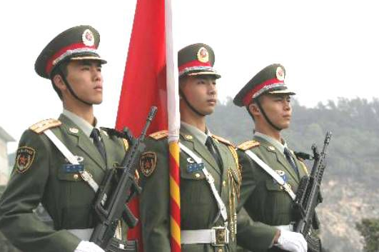 揭秘2023年武警新式服装，时尚与功能的完美结合，揭秘，2023年武警新式服装——时尚与功能的融合创新