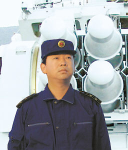 辽宁舰舰长刘喆与湖北阳新县的深厚渊源，辽宁舰舰长刘喆与湖北阳新县的深厚联系