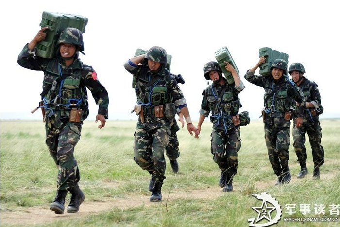 解放军各集团军，力量与担当的象征，解放军集团军，力量与担当的象征