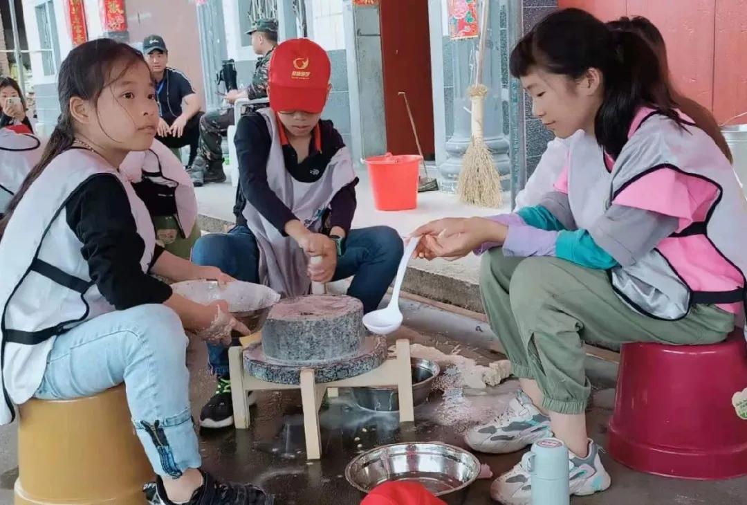 国防军事科技手工作品，传统与现代的完美结合，国防军事科技手工作品，传统与现代的完美融合