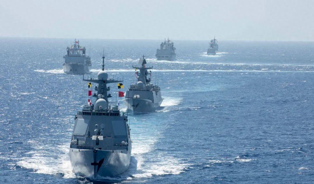 中国海军六艘军舰在中东地区的发射行动，展示力量与和平的使者，中国海军六舰中东地区发射行动，展示力量与和平的双重使命