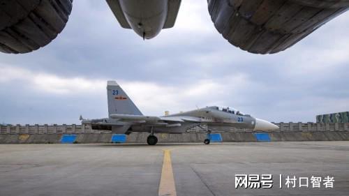中国空军编制体制