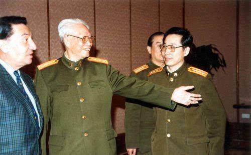 丁晓兵受伤时的军衔，丁晓兵受伤时的军衔，英勇负伤时的军衔揭秘
