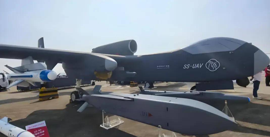 中国无人空中航母，未来海战的崭新篇章，中国无人空中航母，开启未来海战新篇章