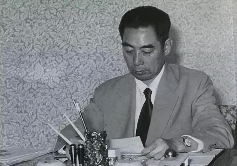 上将军衔与省长级别，两种职务的对比与解析，上将军衔与省长级别，职务对比与解析