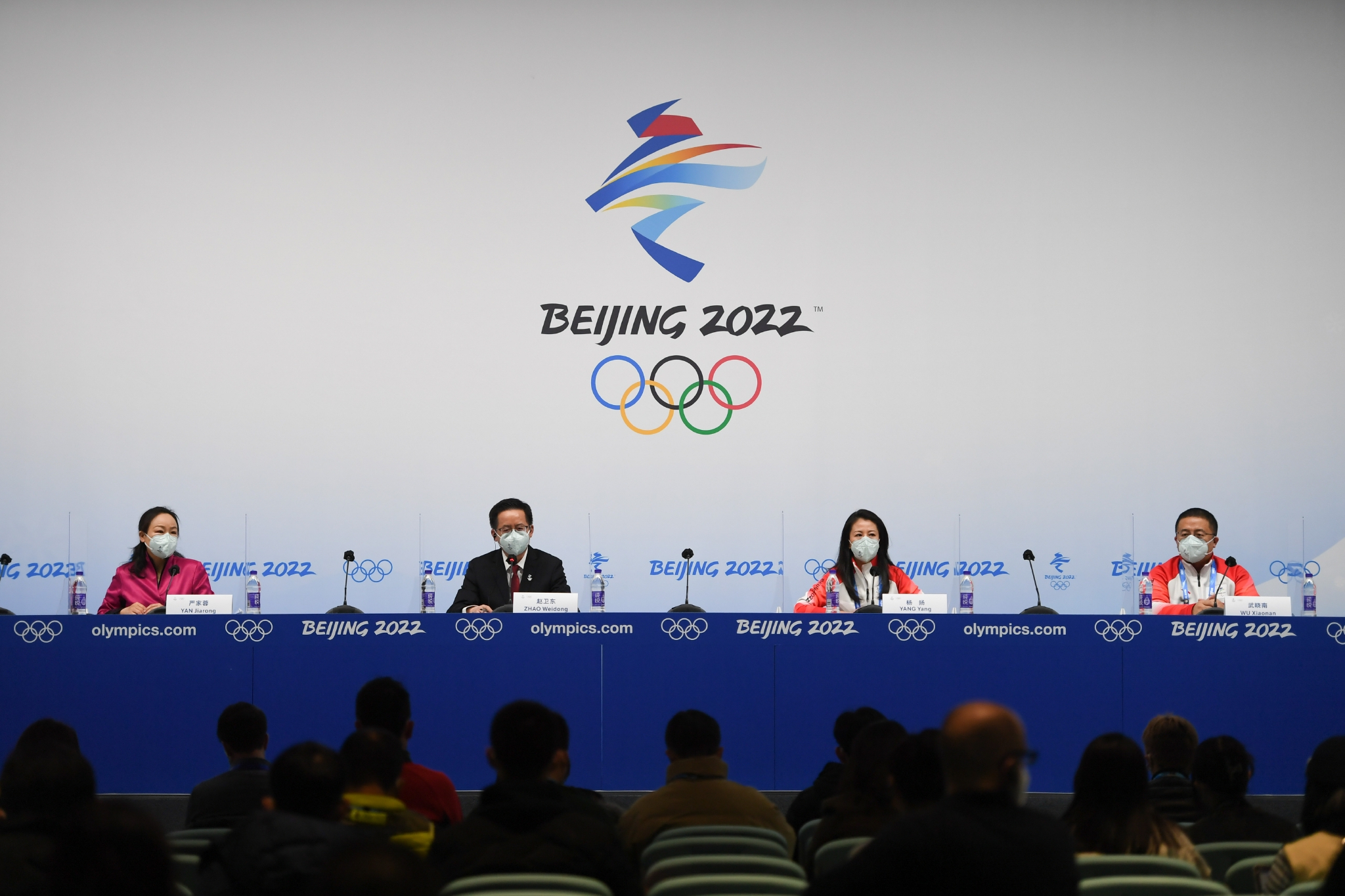 冬奥运会最新新闻消息，赛场内外的精彩瞬间与热点话题，冬奥运会最新动态，赛场内外精彩瞬间与热点话题汇总