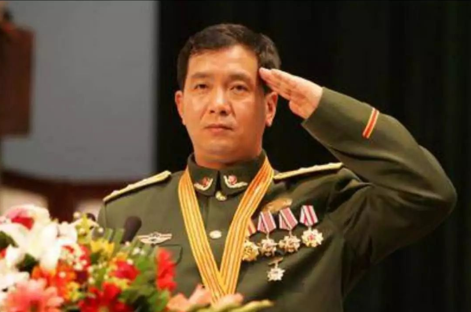 丁晓兵转业最新消息视频，英雄归来，开启新篇章，丁晓兵转业最新消息视频，英雄归来，新篇章开启