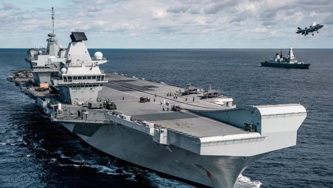 英国航母编队，全球海军力量的重要一环，英国航母编队，全球海军力量的关键一环