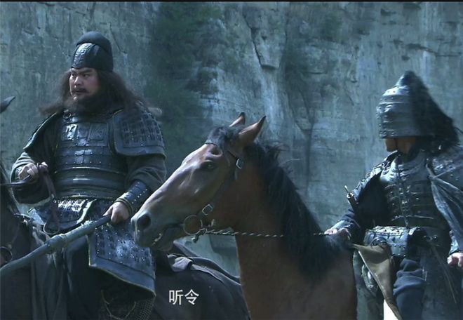 决死雄师的师长，英勇无畏的领导者揭秘，决死雄师英勇领导者揭秘，无畏师长的传奇故事