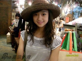 白小姐、王中王与何仙姑的奇幻一肖之旅，白小姐、王中王与何仙姑的奇幻生肖之旅