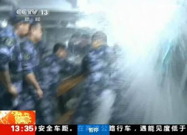 揭秘郑州舰舰门，探索中国海军力量的重要窗口——关键词，郑州舰舱门，揭秘郑州舰舱门，窥探中国海军力量的窗口