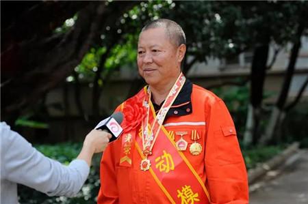 航天母舰
