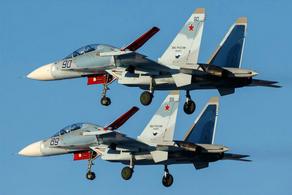 苏-33空中加油技术,现代战争中的空中力量倍增器,苏-33空中加油技术,现代战争中的空中力量倍增器揭秘