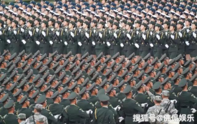 海军70周年阅兵徒步方队，展示力量，彰显荣耀，海军70周年阅兵徒步方队，力量与荣耀的展示