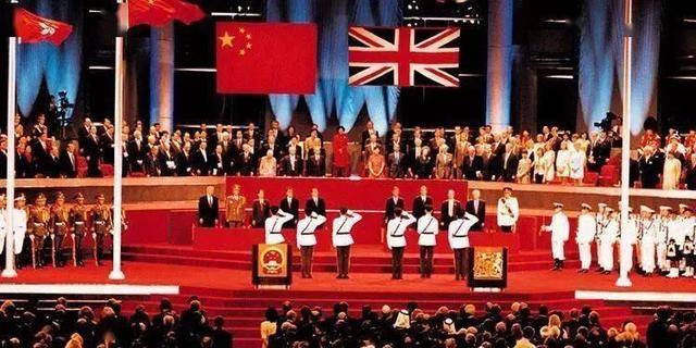 荣耀的瞬间，1997年香港阅兵仪式回顾，香港阅兵仪式回顾，荣耀的瞬间 1997年回顾