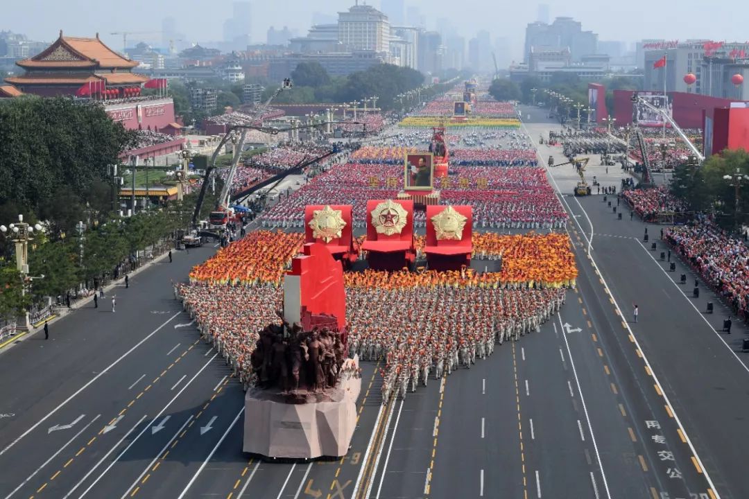 国庆70周年大阅兵完整版直播回放，荣耀的瞬间，历史的见证，国庆70周年大阅兵直播回放，荣耀瞬间，历史见证日