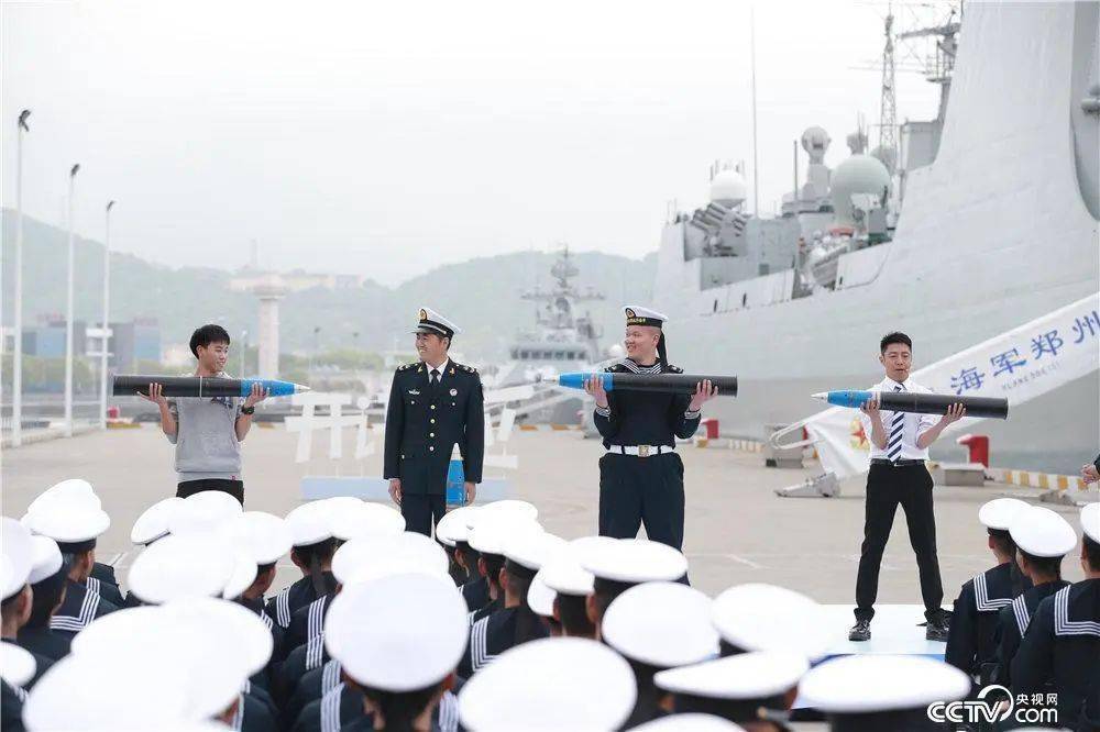 郑州舰副舰长级别解析，郑州舰副舰长级别详解