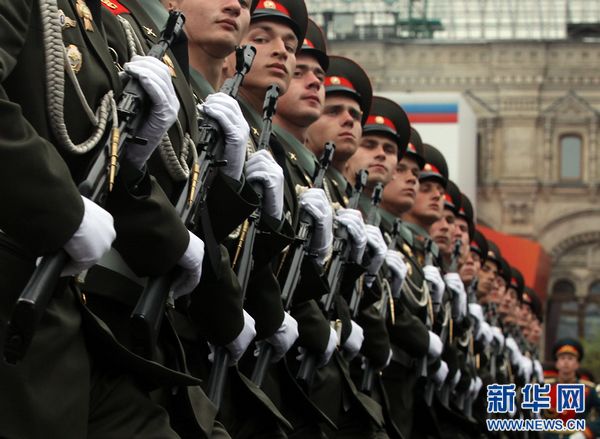 俄罗斯大阅兵音乐，神圣的战争的震撼力量，俄罗斯大阅兵音乐与神圣的战争，震撼力量的交响乐章