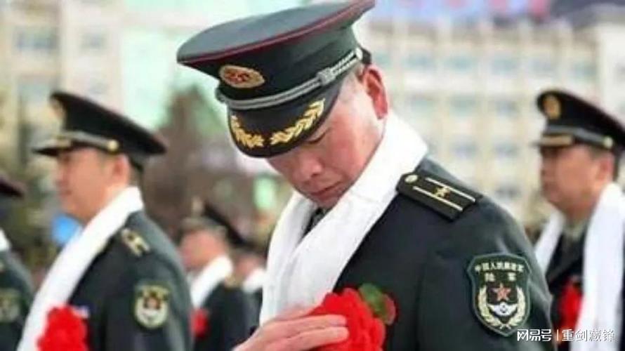 揭秘2023年现役上将工资，荣耀背后的责任与担当，揭秘现役上将工资，荣耀背后的责任与担当 2023年最新解读