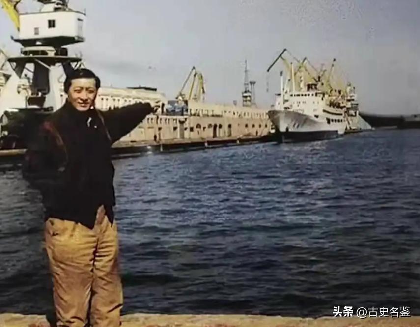 瓦良格号，图纸的秘密与历史的迷雾，瓦良格号，图纸之谜与历史的烟云