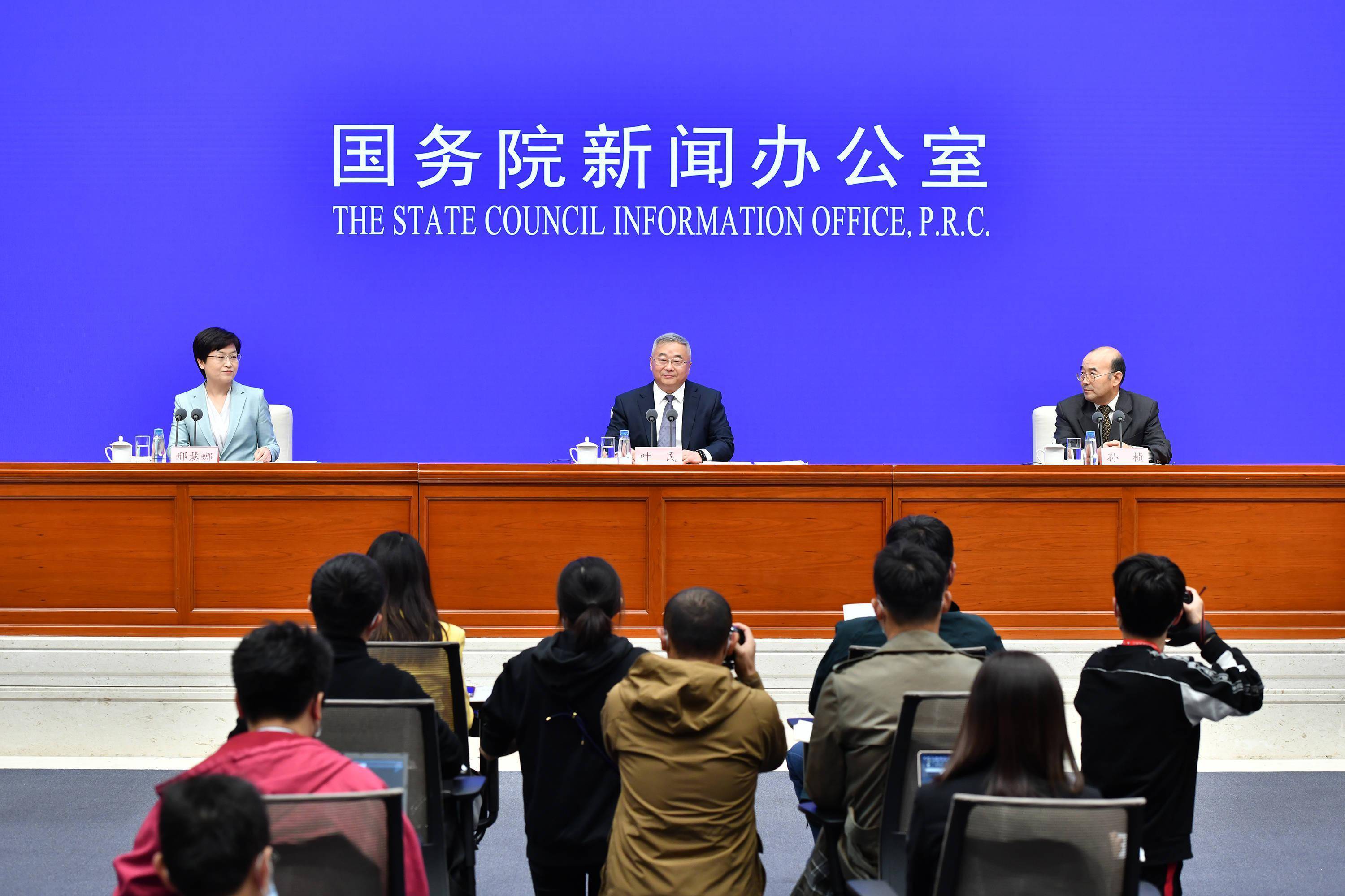 中国政策网，解读政策，服务民生，中国政策网，解读政策，助力民生服务