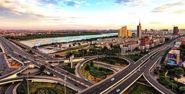 中国五大军区的所在地及其战略意义，中国五大军区的所在地与战略意义详解