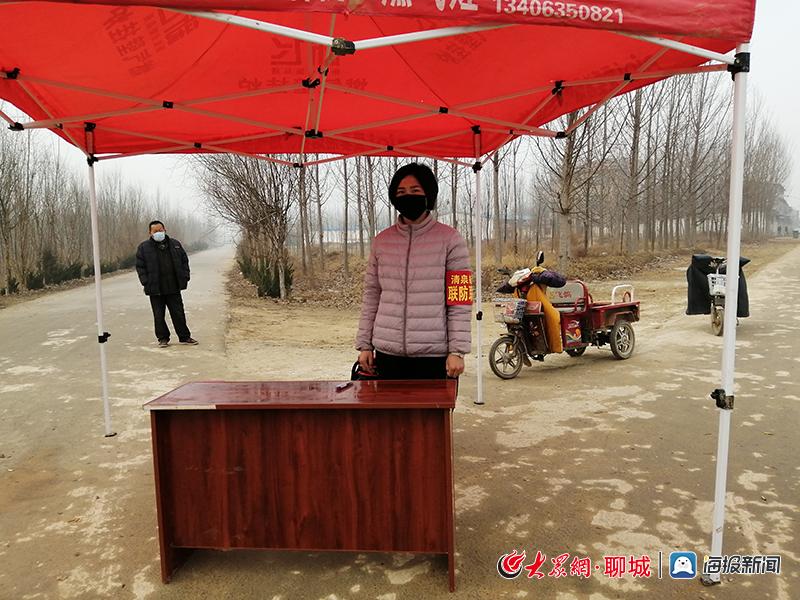 中国女兵的荣誉与梦想,中国女兵的荣誉与梦想,巾帼英雄展风采