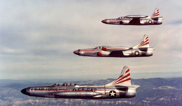 美国F-80战斗机，空中力量的璀璨明珠，美国F-80战斗机，空中力量的辉煌代表