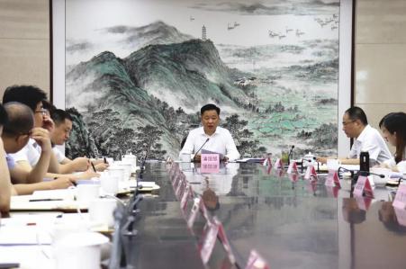 军人的情怀,英勇无畏,忠诚奉献,军人的情怀,英勇无畏,忠诚奉献的赞歌