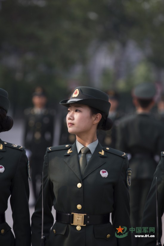 中国人民解放军女兵图片大全,展现力量与荣耀,中国人民解放军女兵图片展示,力量与荣耀的彰显