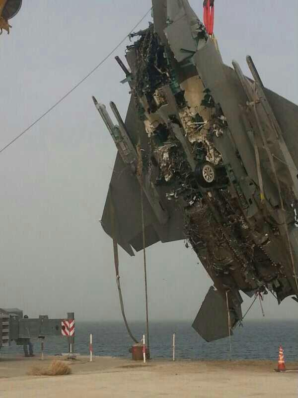 歼-20战机数量破千,美国陷入焦虑的军事观察报告,歼-20战机数量破千引发美国焦虑,军事观察报告分析