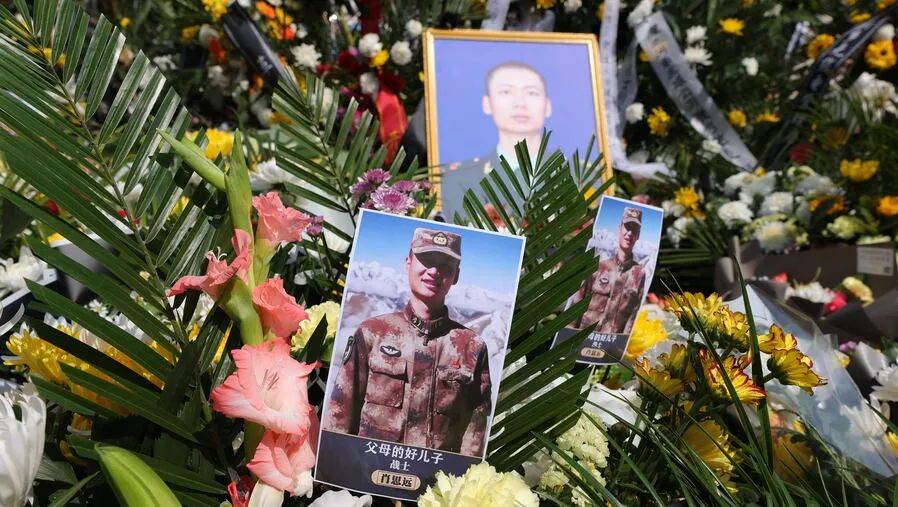 肖思远,独子身份的背后故事,肖思远,独子身份背后的故事揭秘