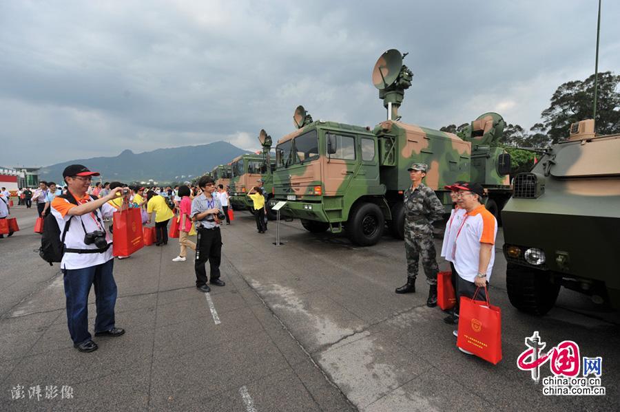 驻港部队阅兵仪式，展现国家力量与荣耀，驻港部队阅兵仪式，展现国家力量与荣耀的壮丽瞬间