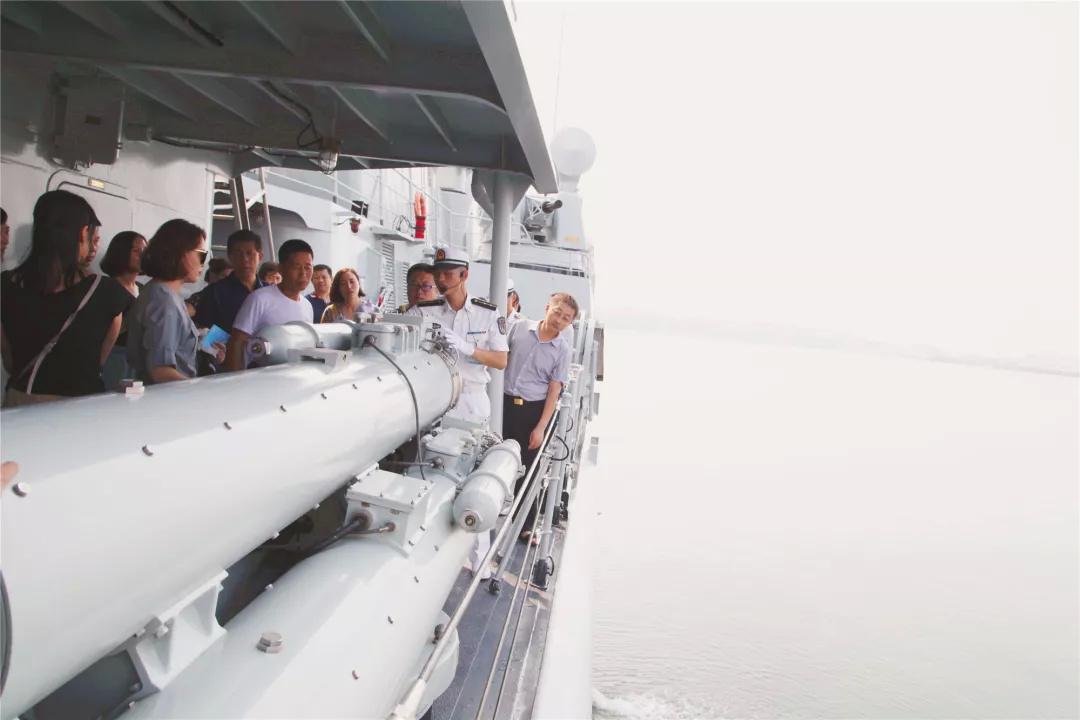 石家庄号导弹驱逐舰,揭秘其所属级别,揭秘石家庄号导弹驱逐舰所属级别及其威力特点