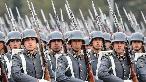 重温辉煌瞬间，2020阅兵式回放，重温辉煌瞬间，2020阅兵式精彩回放