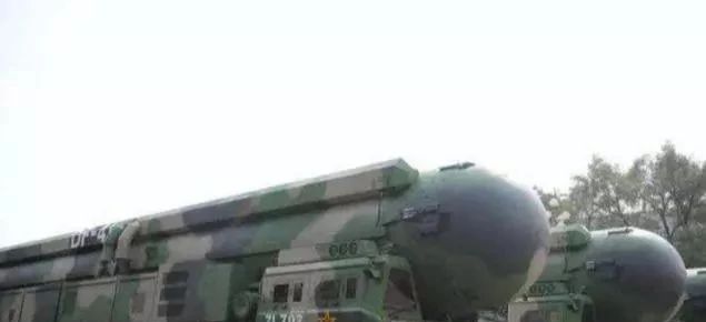 东风41导弹,射程覆盖全球,展现中国国防实力,东风41导弹,全球射程覆盖,彰显中国国防实力