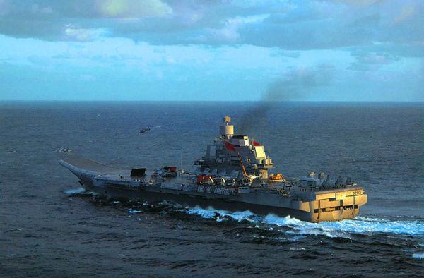 最新一期军事观察室深度解析,全球军事动态与中国国防力量展望,全球军事动态深度解析,中国国防力量展望与国防策略探讨——军事观察室最新一期报道