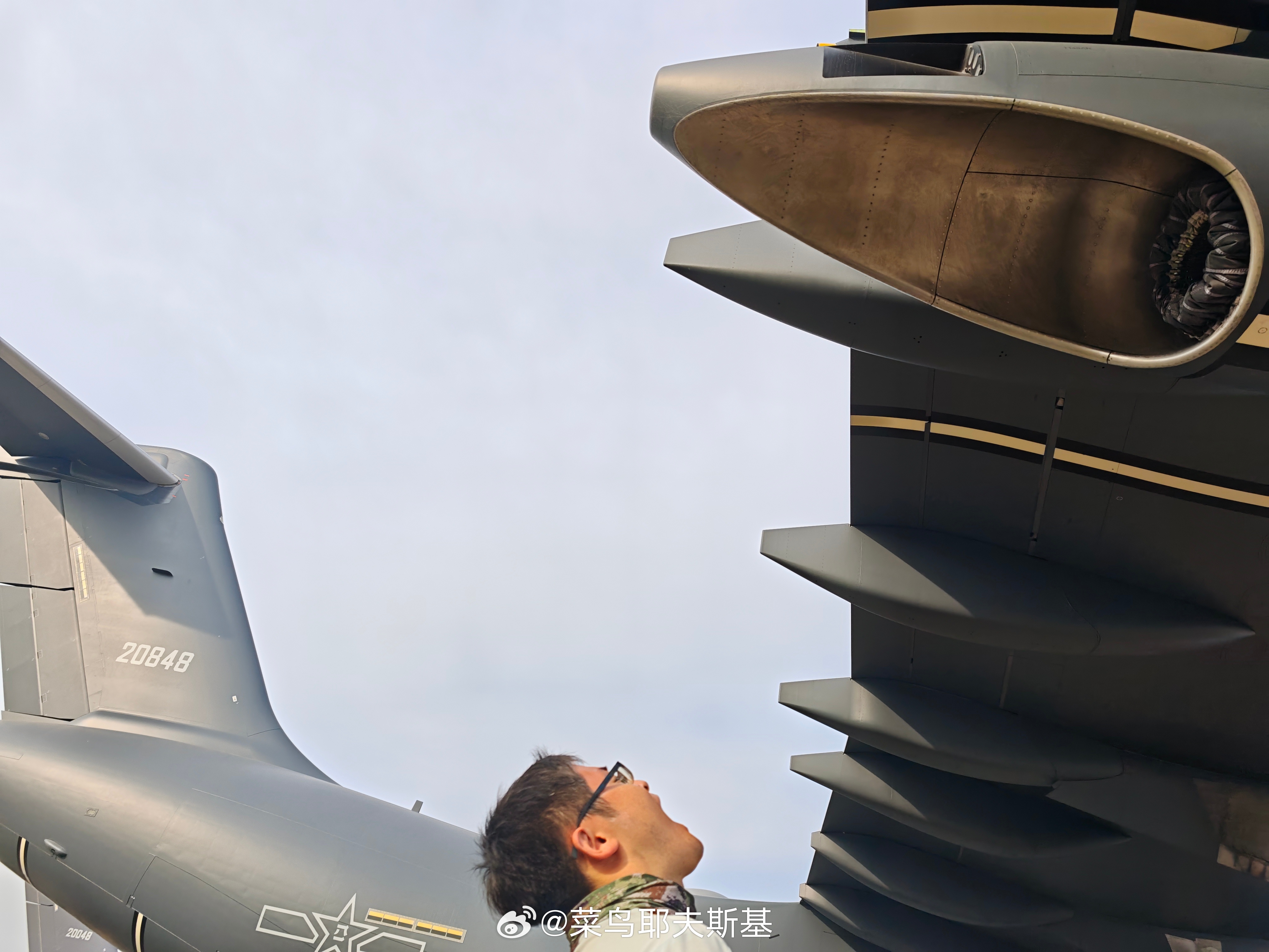 中国著名军事博主,引领军事话题的新力量,中国知名军事博主引领军事话题新潮流